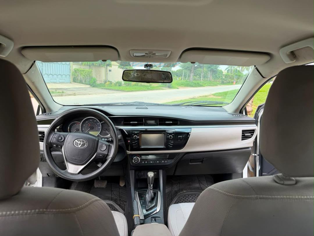 Toyota corolla en vente