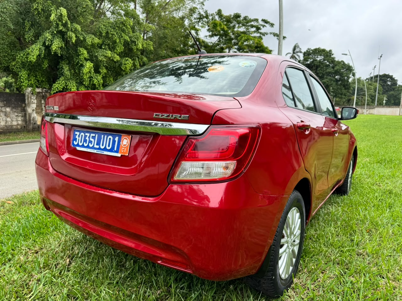 Suzuki dzire en vente