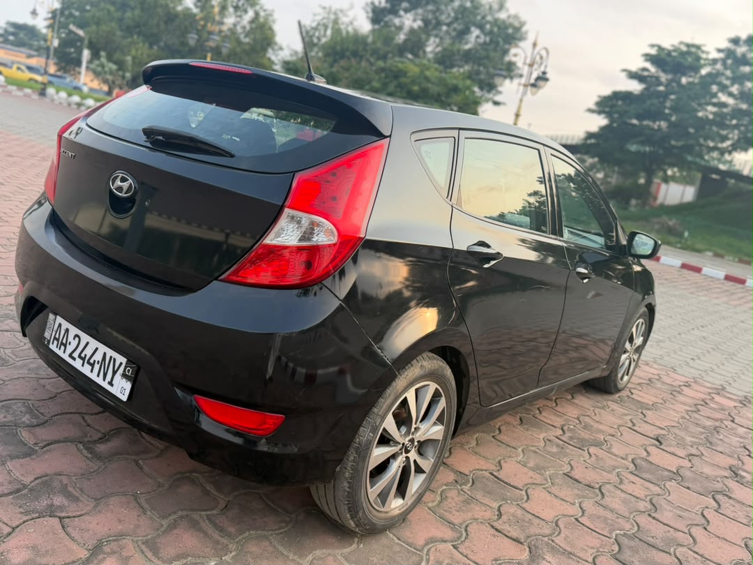 Hyundai Accent en vente