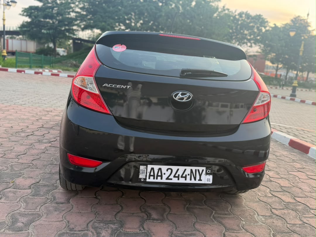 Hyundai Accent en vente
