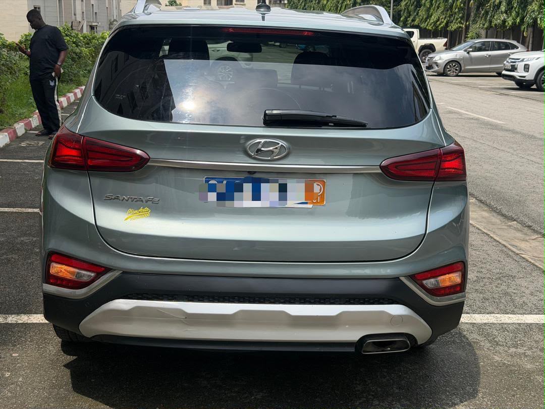 Hyundai Santafe 7 places en vente