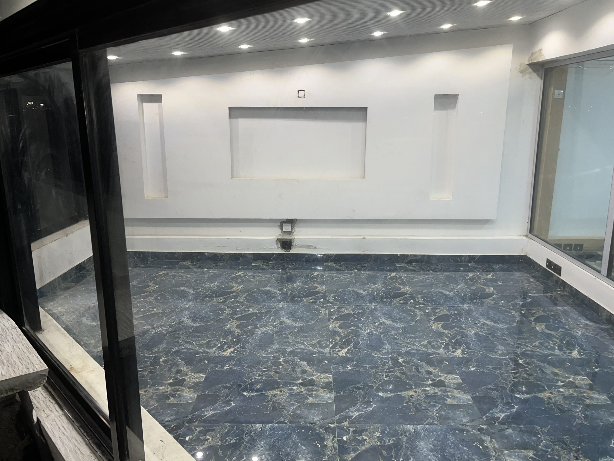 Bureaux haut standing de 150 m² à louer ou à vendre — Plateau, Rue du Commerce