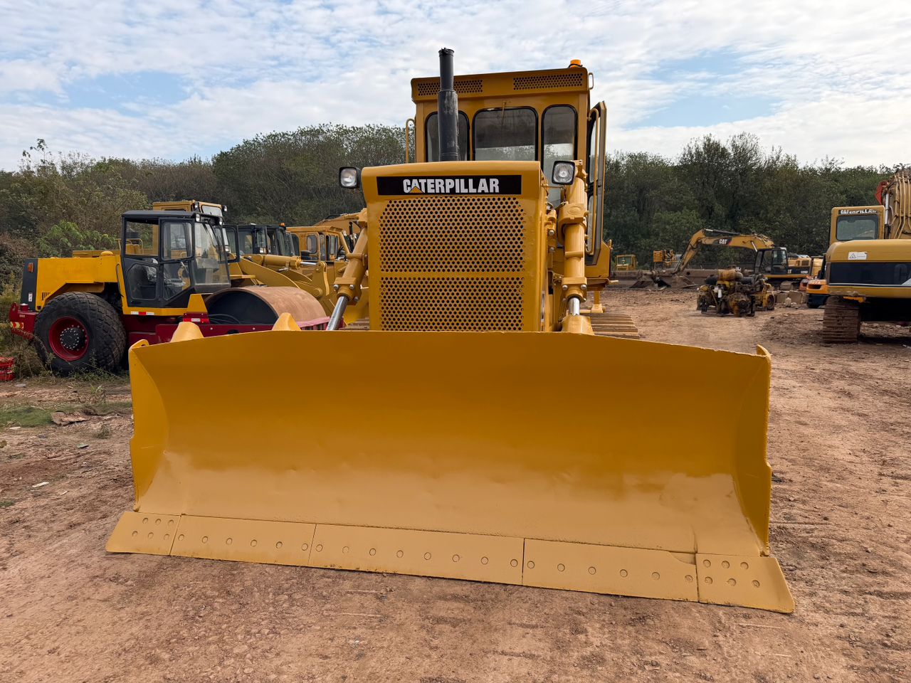Bulldozer D7 G caterpillar importé