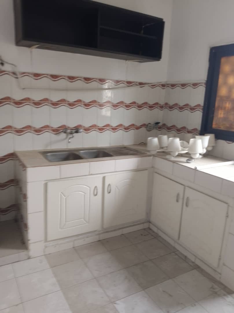 Cause départ vend Un Appt 3 pièces a la Riviera
