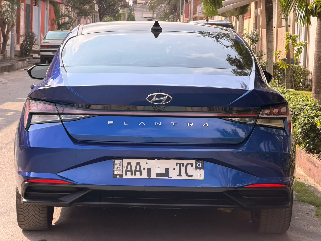 Hyundai Elantra en vente