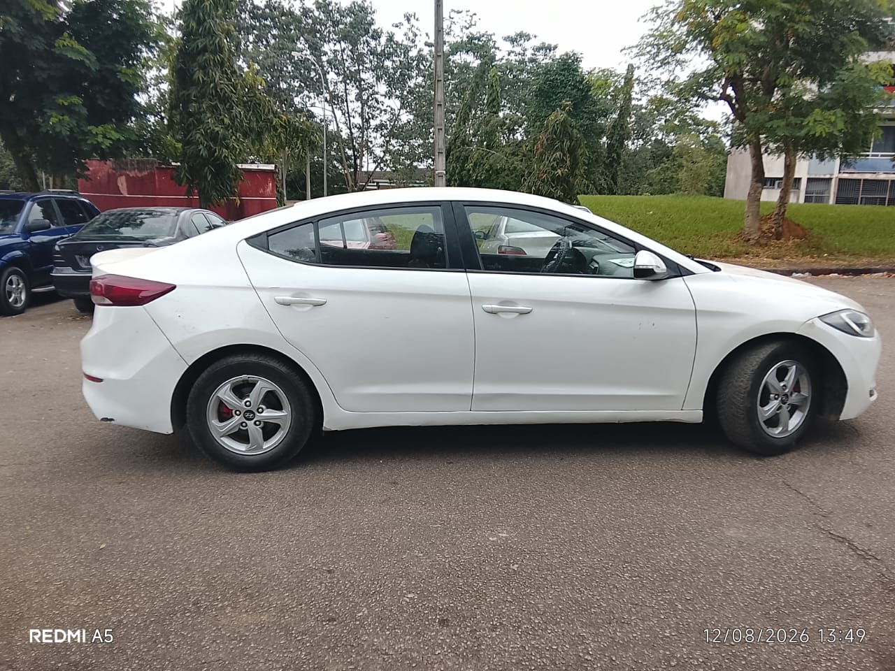 Hyundai AVANTE en vente