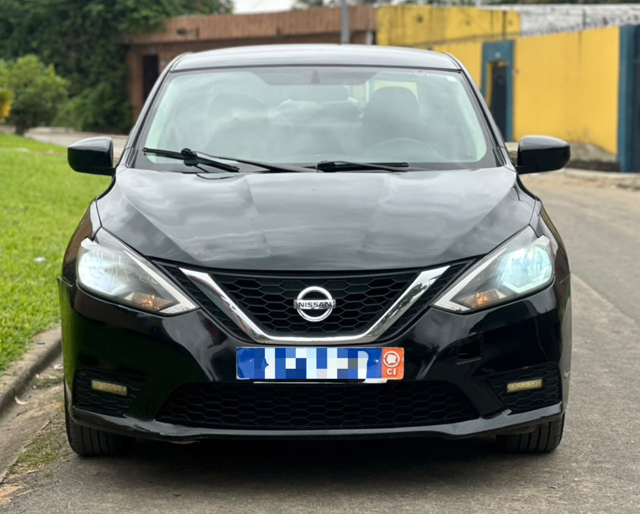 Nissan Sentra en vente