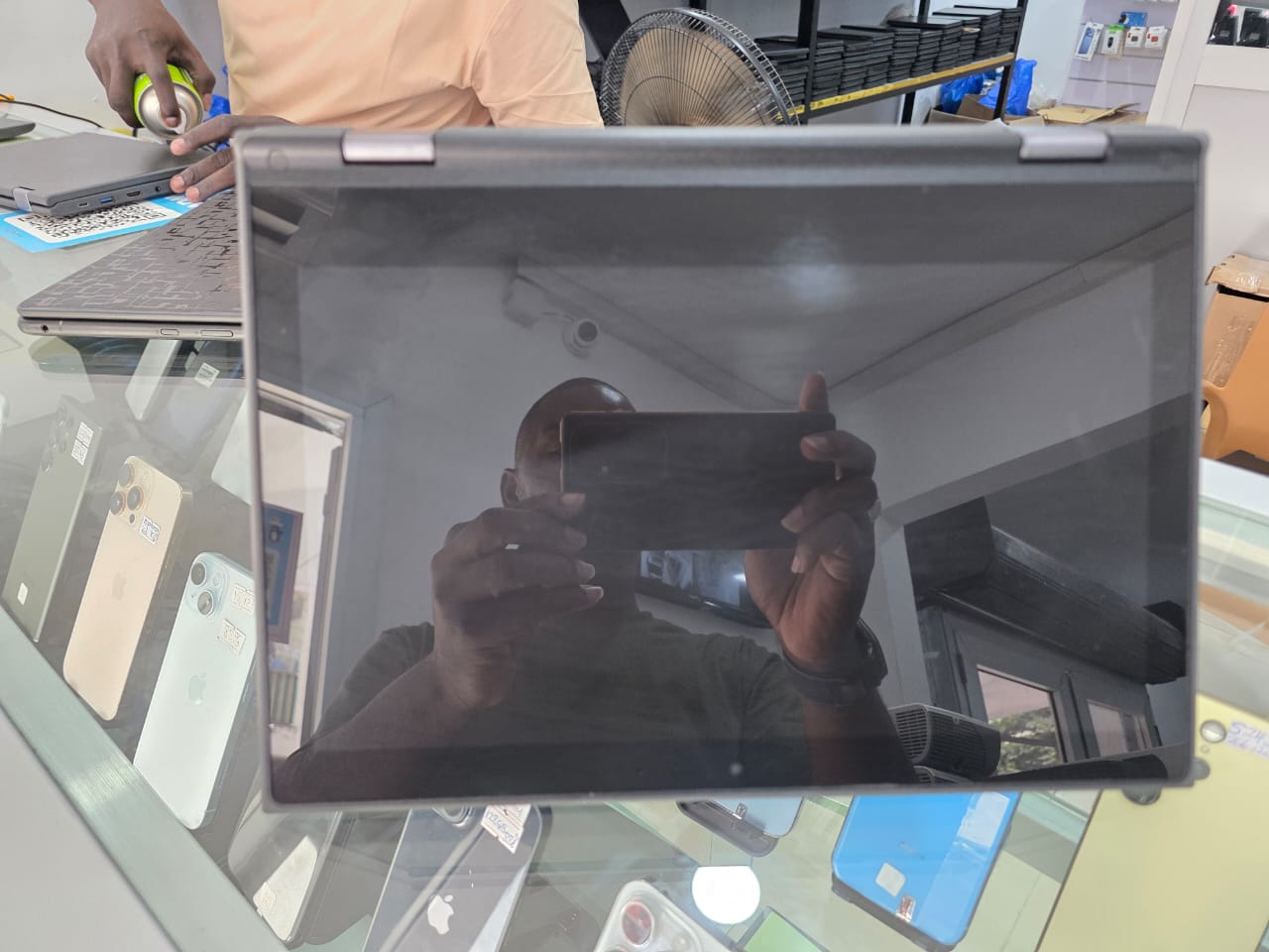 Lenovo 300e 11.6 Pouces tactile pliable 360°