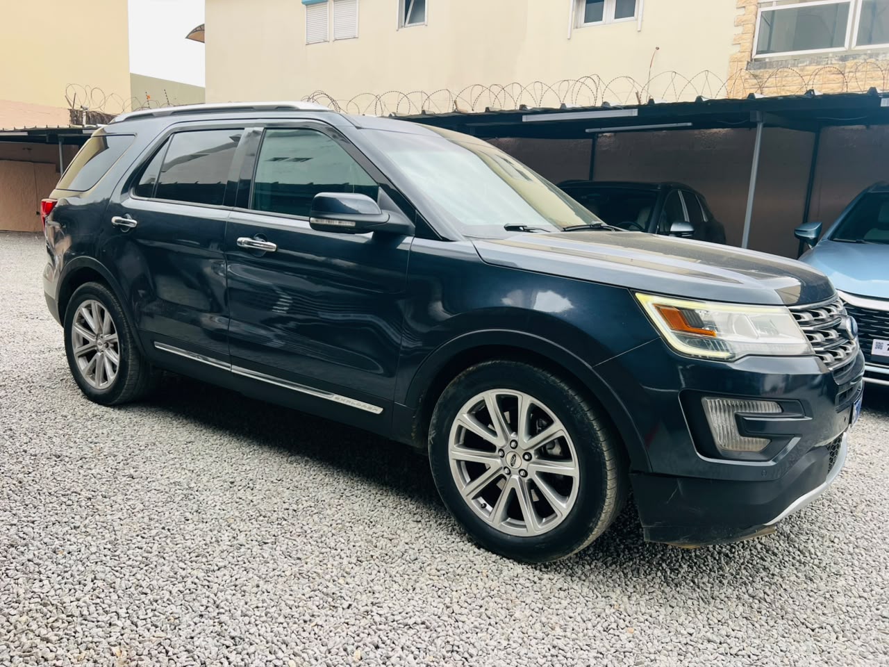 Ford Explorer en vente