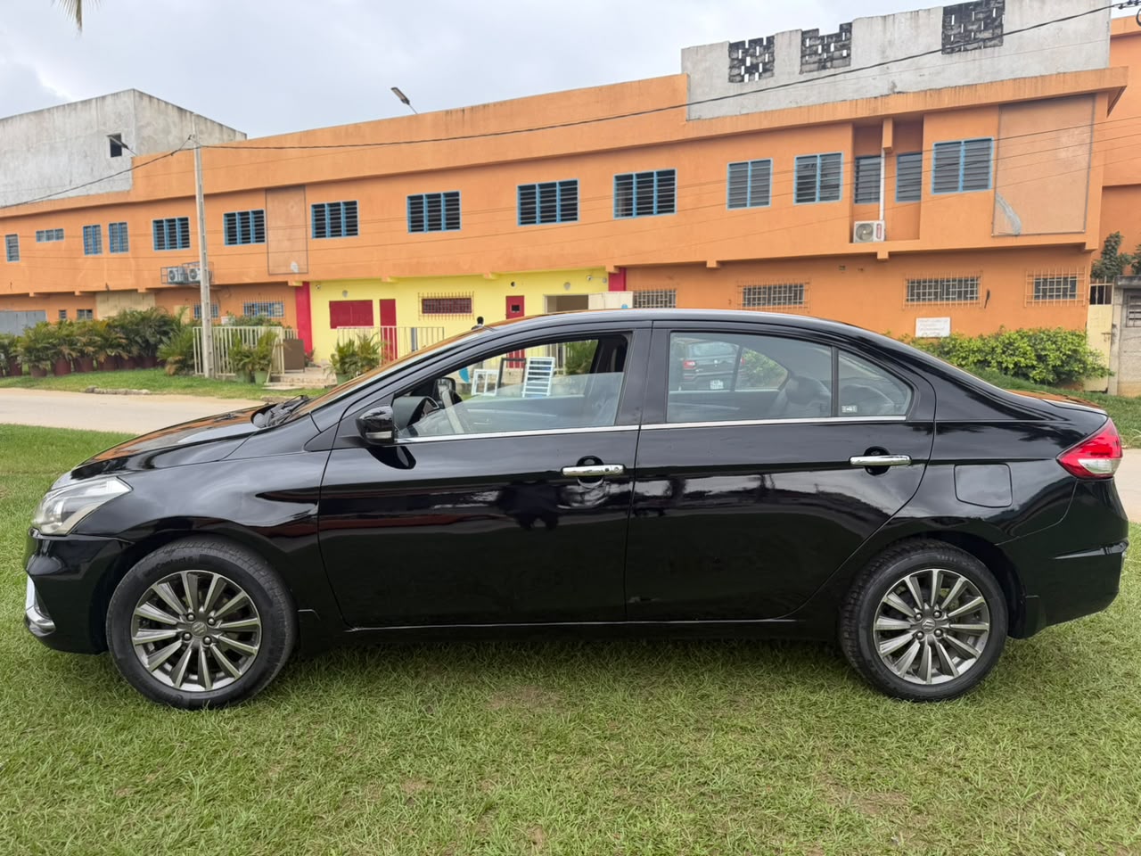 Suzuki CIAZ en vente