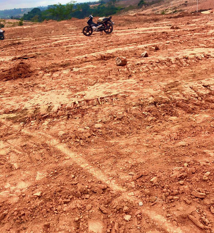 Terrain 300m2 x 2 ( 600m2 )