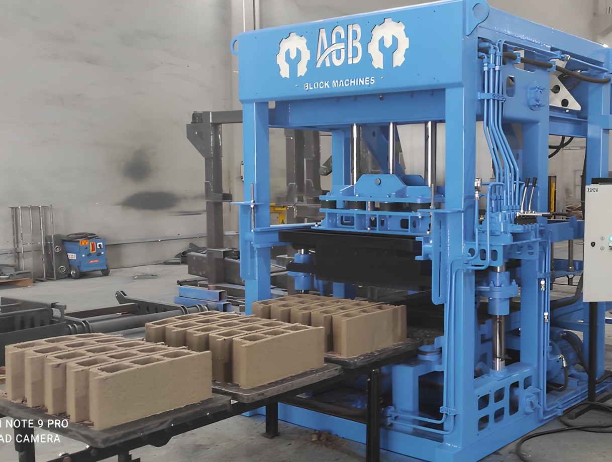 Prix machine fabrication de brique AGB 6.1
