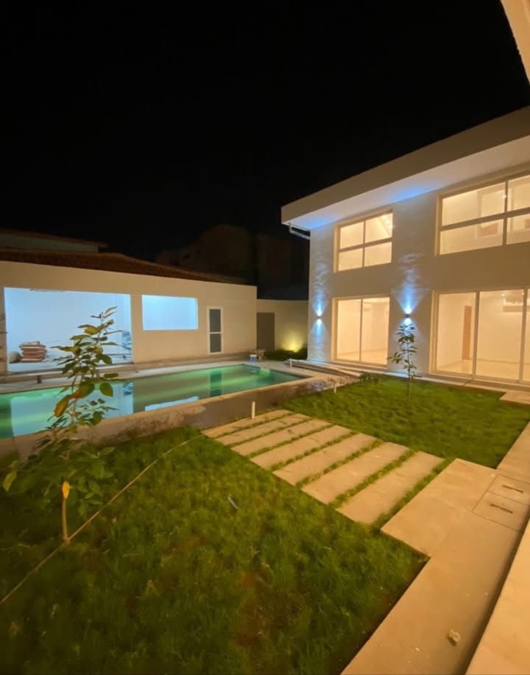 Villa duplex 6 pièces à la Riviera 4 lycée Jacques Prévert