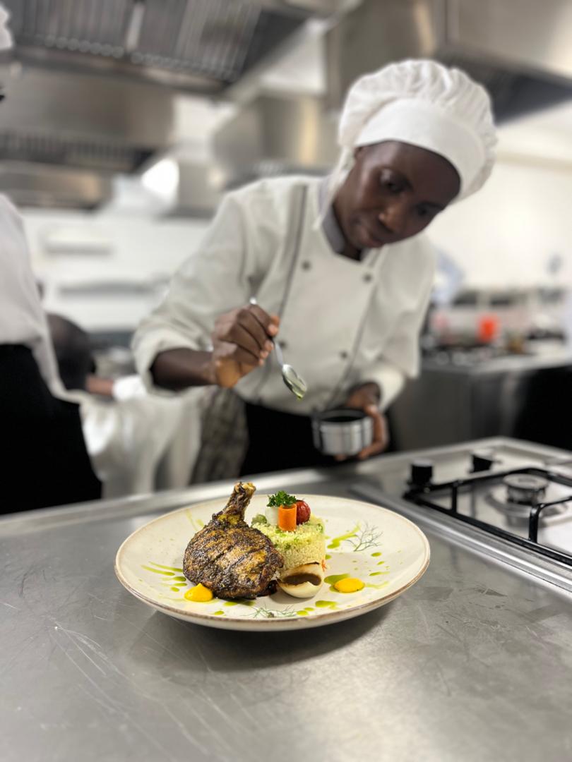 RECRUTEZ VOTRE PROCHAIN CHEF PROFESSIONNEL DISPONIBLE DÈS FIN SEPTEMBRE