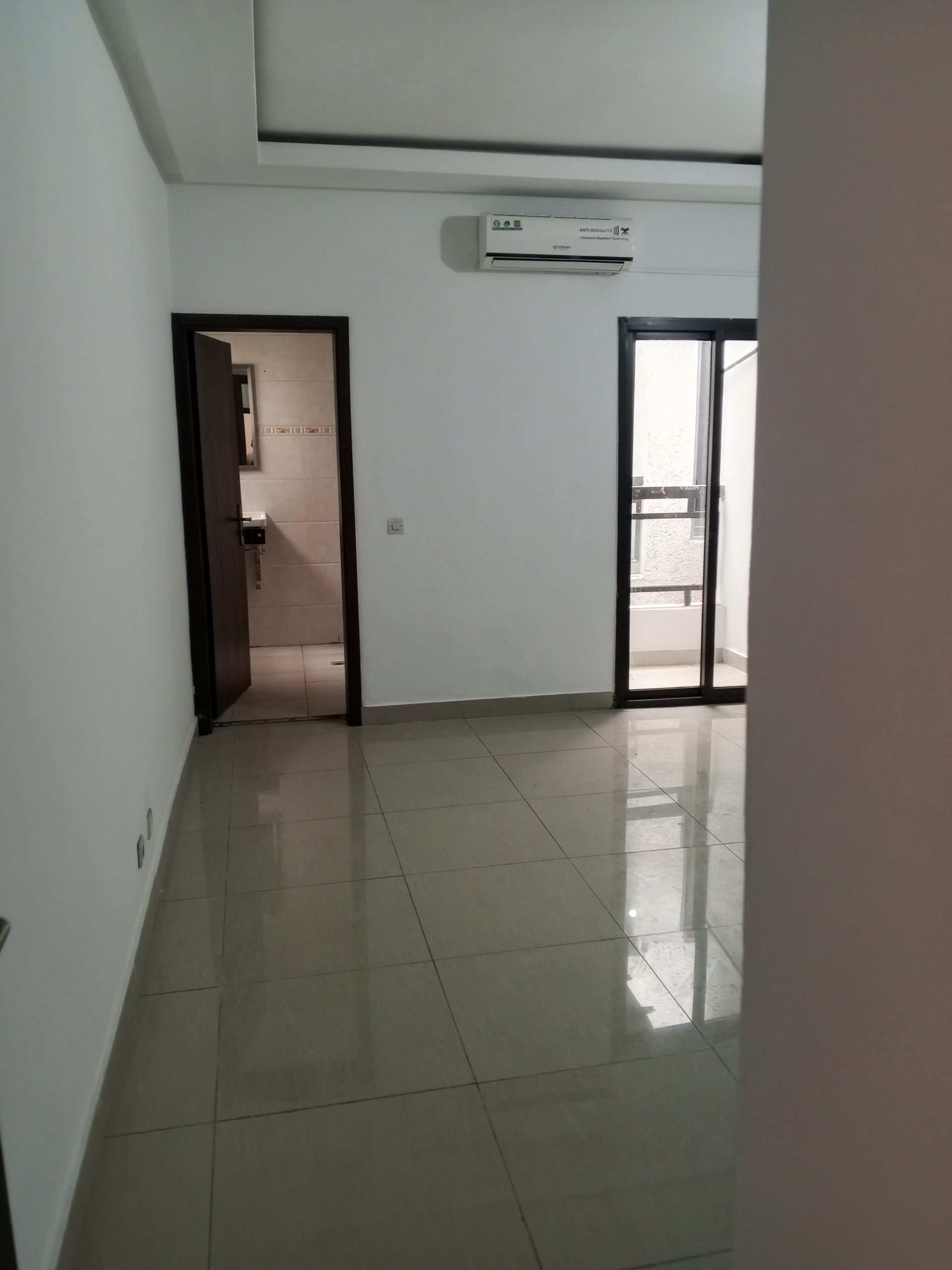 Jolli Appartement 3 Pieces a Louer en Zone 4.