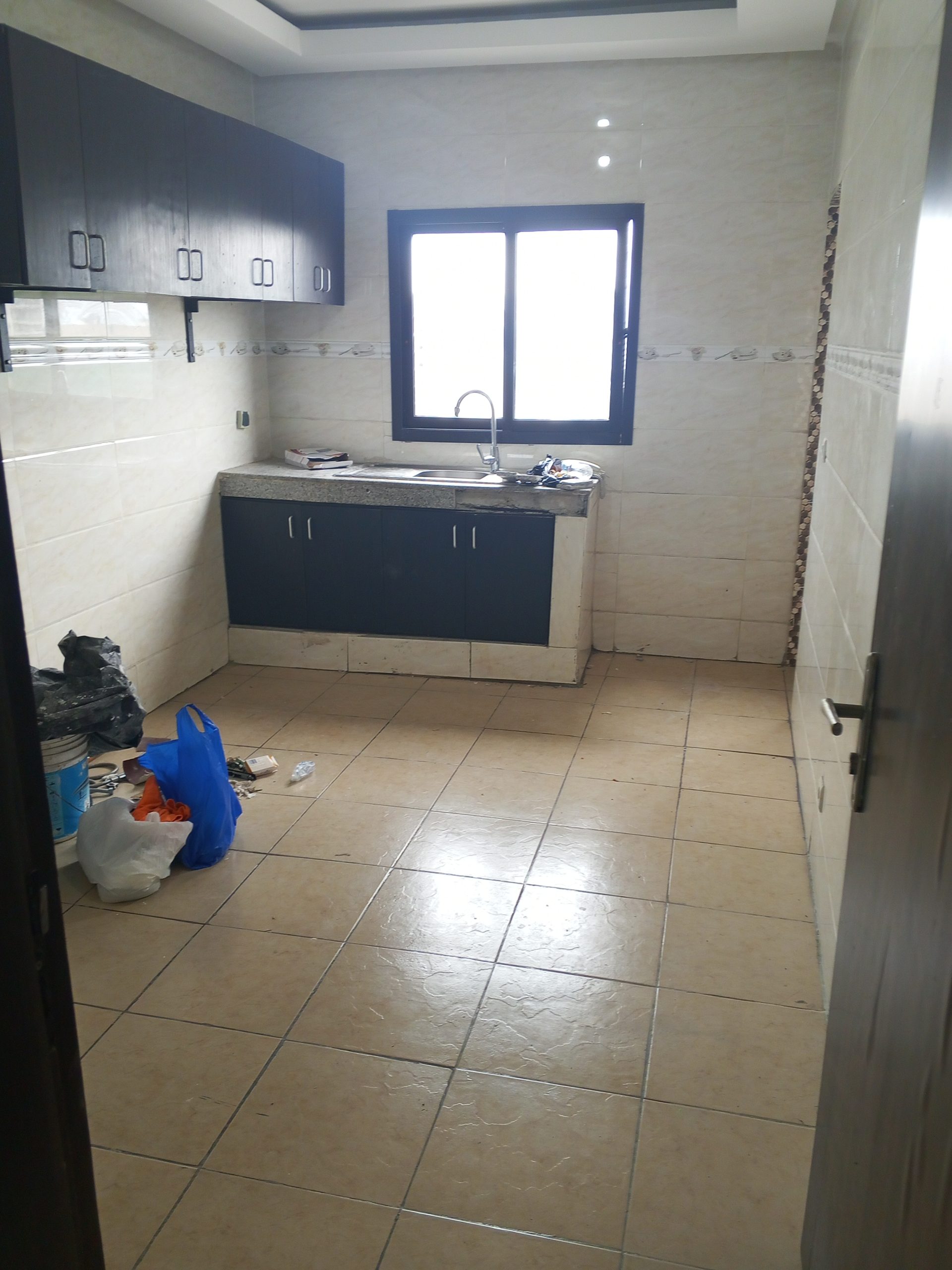 Jolli Appartement 3 Pieces a Louer en Zone 4.