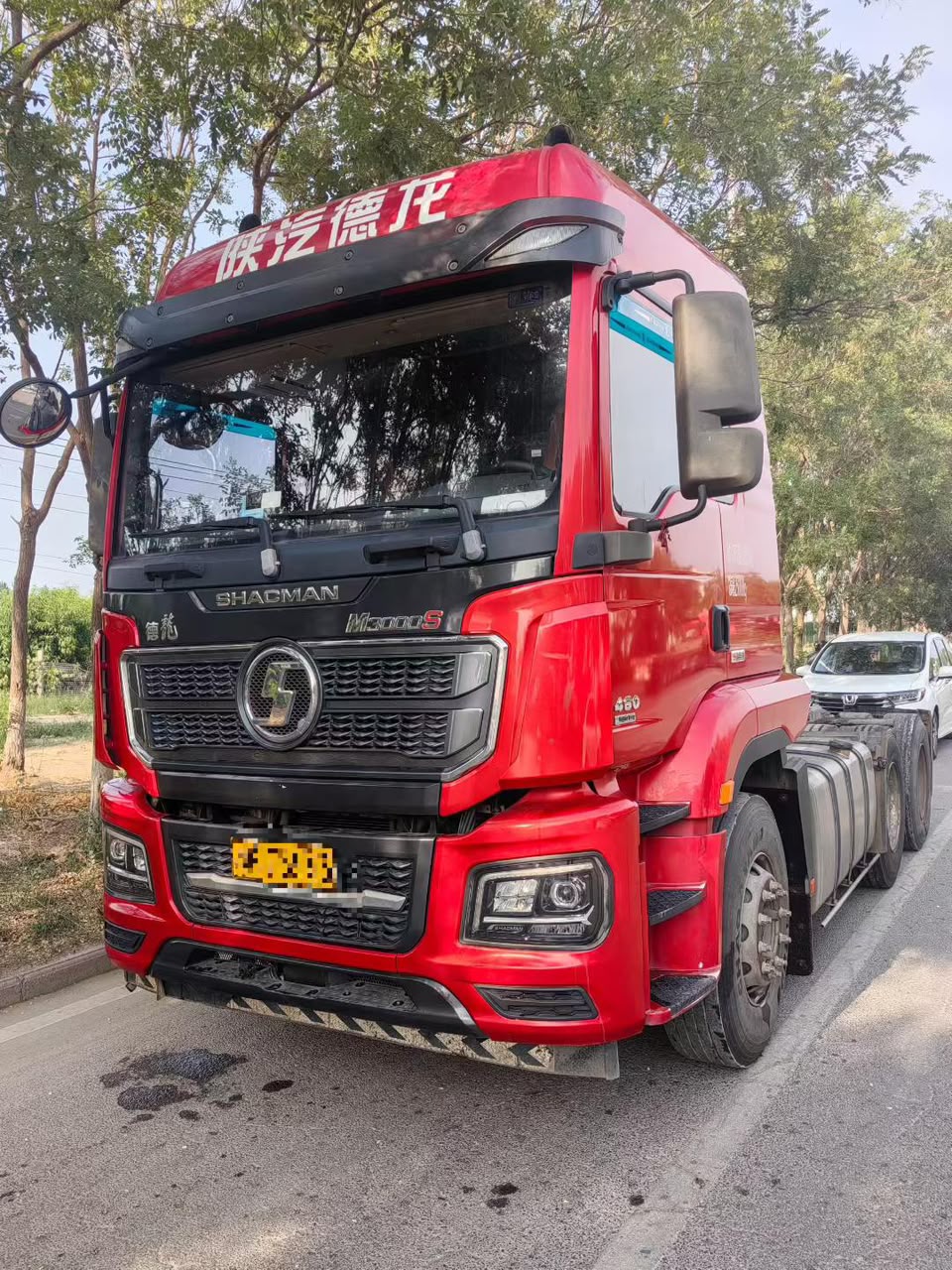 Camion tracteur importé HOWO