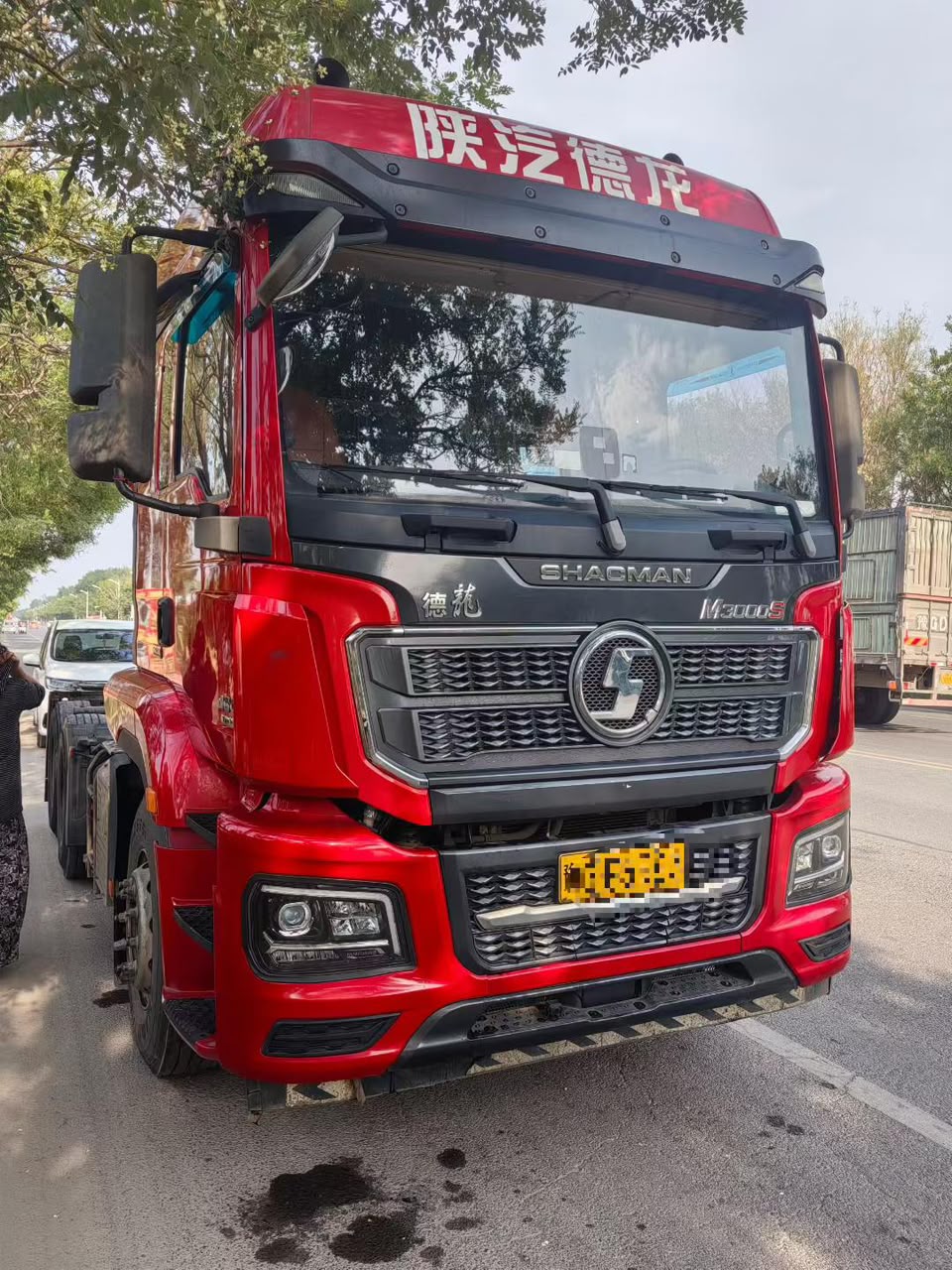 Camion tracteur importé HOWO